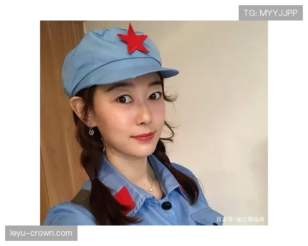 孙一文穿的私服像个移动购物中心，我的月薪都被当背景板了